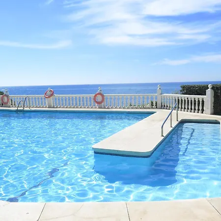 Apartment Urbanization On The Front 1-3 La Cala De Mijas